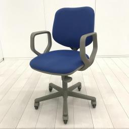 【コスパ抜群のオフィスチェア！シンプルなデザインで使いやすい！】■オカムラ(okamura)製　CG-Eチェア　肘付ローバック　■サークル肘　■ブルー×グレーシェル 　【関東倉庫在庫品】【弊社使用欄：A01049268】【HU】
