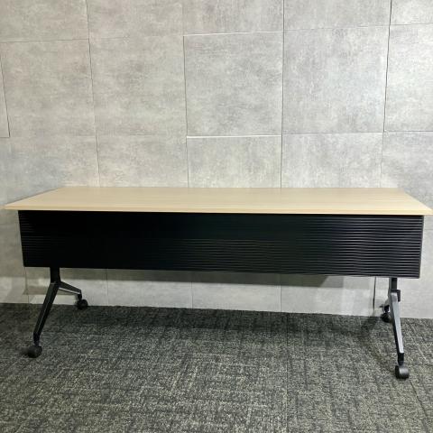 【中古】パラグラフテーブル  ウチダ（UCHIDA) スタックテーブル(長机/折りたたみ/会議用)