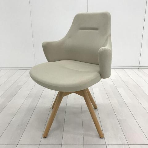 【中古】ライブス CD63YW　FXW2 オカムラ（okamura） ミーティングチェア