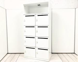 【在庫入替セール品】8人用 メールロッカー 投函口付 ダイヤル錠 マスターキー作成可能！ ホワイト コンセントあり オススメ(おすすめ) 大人気 ・KOKUYO/コクヨ ・EDIA/エディア ※横浜本店撮影画像※