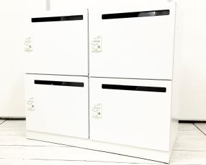 【在庫入替セール品】4人用 メールロッカー 投函口付 ダイヤル錠 マスターキー作成可能！ ホワイト コンセントあり オススメ(おすすめ) 大人気 ・KOKUYO/コクヨ ・EDIA/エディア ※横浜本店撮影画像※