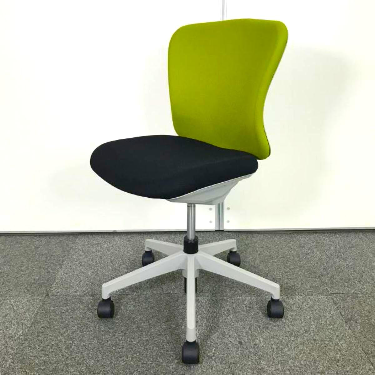 【587015】【ローコストチェアの定番！使いやすいスタンダードなデザイン１】■イナバ（INABA）製　バルチェシリーズ　肘無　ローバックチェア　■背面グリーン×座面ブラック　オフィスバスターズ　水戸サテライト　大子町　北茨城市　高萩市　日立市　常陸太田市　常陸大宮市　那珂市　東海村　ひたちなか市　城里町 水戸市　笠間市　茨城町　大洗町　小美玉市
                        Valche
                                    中古
            