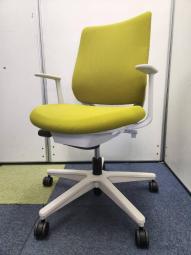 ■コクヨ　ミトラ　グリーン　固定肘　ホワイトフレーム