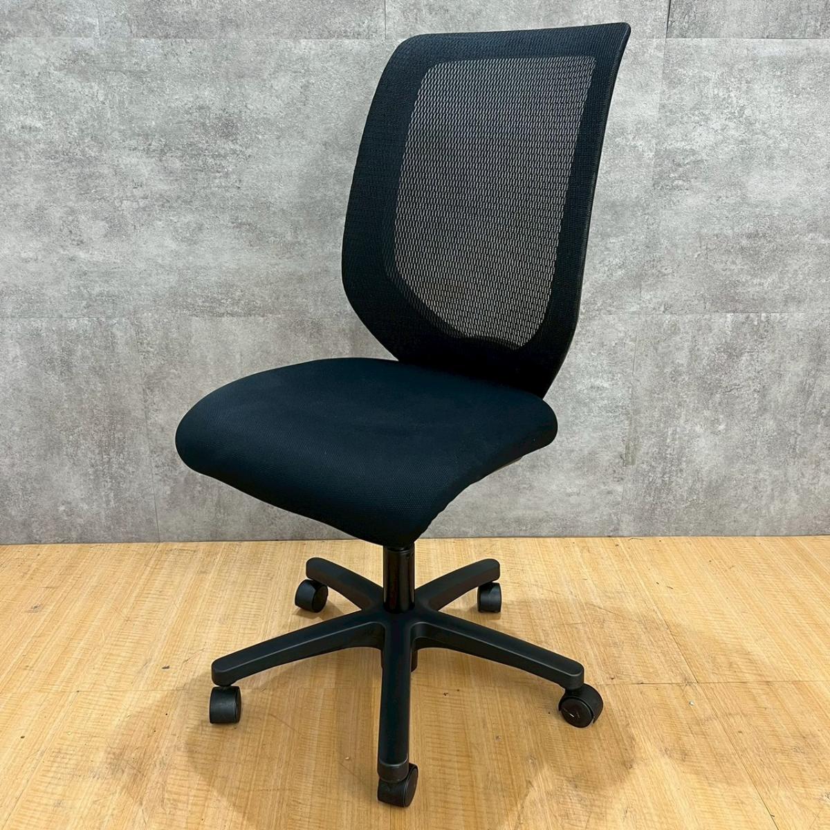 イトーキ製のオフィスチェア(事務椅子)【コルトシリーズ/ブラックカラー】が入荷いたしました！　＊良品を格安で！「オフィスバスターズ福岡南店」は、福岡を拠点として、全国へ中古オフィス用品・オフィス家具を提供しております。
                        コルト
                                    中古
            