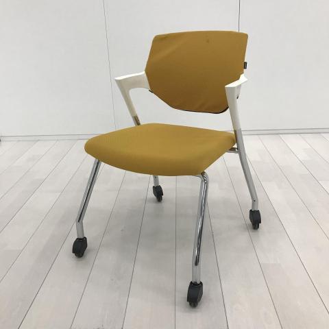 【中古】パート 9319DE　F004 オカムラ（okamura） スタッキングチェア