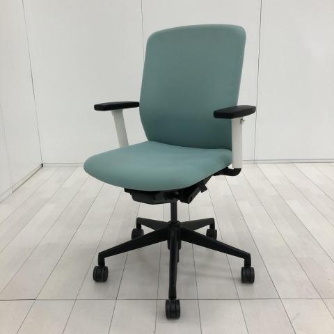 【中古】クレネ  ウチダ（UCHIDA) 肘付ミドルバックチェア