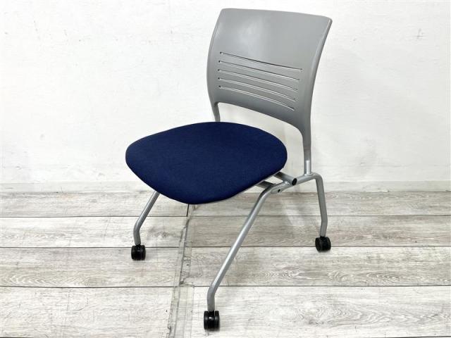 【中古】エレナ  オカムラ（okamura） ネスティングチェア