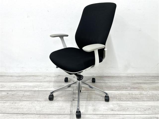 【中古】シルフィー  オカムラ（okamura） 肘付ハイバックチェア