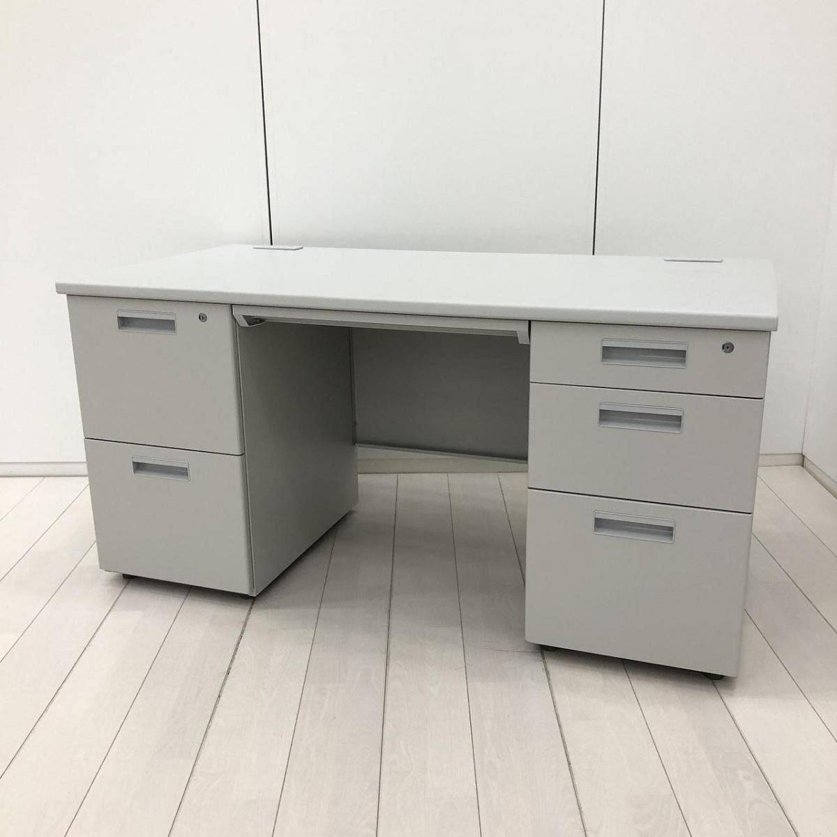 【あらゆる空間に調和するシンプルデザイン！両袖付きで収納量抜群！上長席にもおすすめ】■オフィスコム（OFFICE COM）製　両袖机（左2段×右3段）　W1400㎜　■シリンダー錠　■ホワイト※愛知※名古屋※豊田※三重
                        その他シリーズ
                                    中古
            