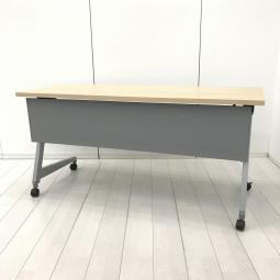 【折り畳み収納可能！省スペースにお勧めなスタックテーブル！】■オカムラ（okamura）製　フラプター（FLAPTOR）シリーズ　サイドスタックテーブル　W1500×D600mm　■木目ナチュラル　【関東倉庫在庫品】【弊社使用欄：A01052049】【HU】