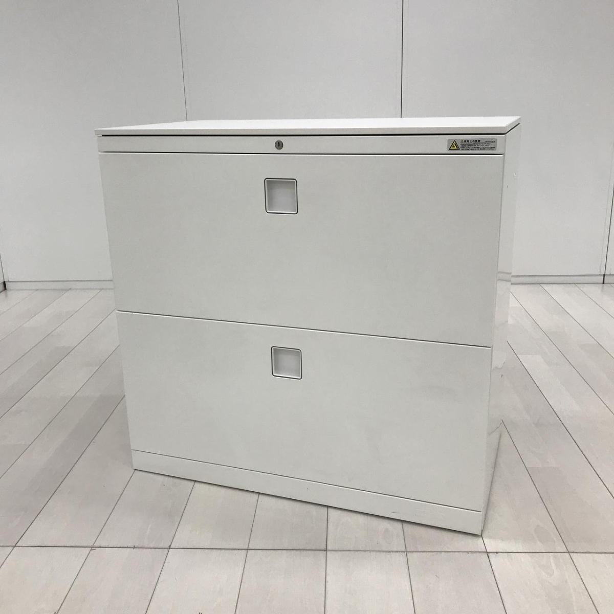 【窓下の収納にうってつけの高さ780mm！希少な2段ラテラル書庫！】■オカムラ（okamura）製　レクトライン（Rectline）シリーズ　2段ラテラル書庫　ローキャビネット　W800×D450×H780mm　■シリンダー錠　■ホワイト　【関東倉庫在庫品】【弊社使用欄：A01044871】【HU】
                        レクトライン
                                    中古
            