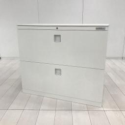 【窓下の収納にうってつけの高さ780mm！希少な2段ラテラル書庫！】■オカムラ（okamura）製　レクトライン（Rectline）シリーズ　2段ラテラル書庫　ローキャビネット　W800×D450×H780mm　■シリンダー錠　■ホワイト　※ラッチ日焼け　【関東倉庫在庫品】【弊社使用欄：A01047166】【HU】