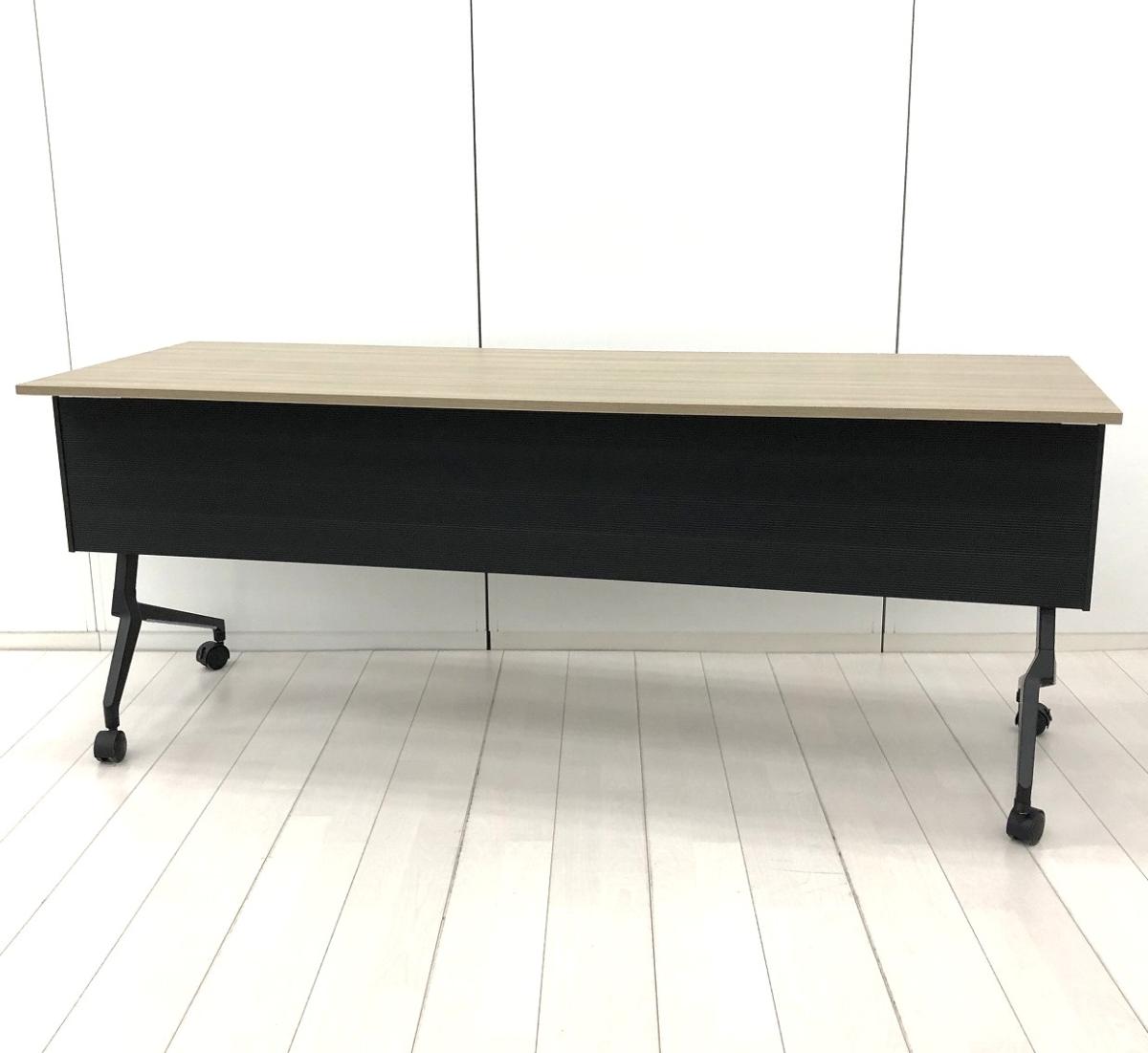 【使い方自由自在！フレキシブルに活躍！】■イトーキ製　サイドスタックテーブル　W1800×D600×H720mm　幕板パネル付　■いま流行りのオシャンティな木目デザイン！カフェスタイルの空間にもフィット！【ITOKI　Slent】【ABW】
                        スレント
                                    中古
            