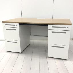 【オシャンティーで人気の木目カラー入荷！】■イトーキ製　両袖デスク　W1400×D700×H720mm　■収納スペースも充実で使いやすい！【CZR Type Sシリーズ】