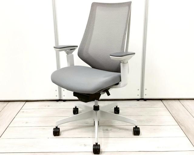 【中古】デュオラ メッシュ CRSG3000E1 コクヨ（KOKUYO） 肘付ハイバックチェア