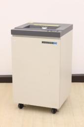 【在庫入替セール】【訳あり！※ボタン陥没気味・動作確認済み】【コスト重視で選ぶなら！】業務用OAシュレッダー　最大15枚同時裁断可能！【T4】