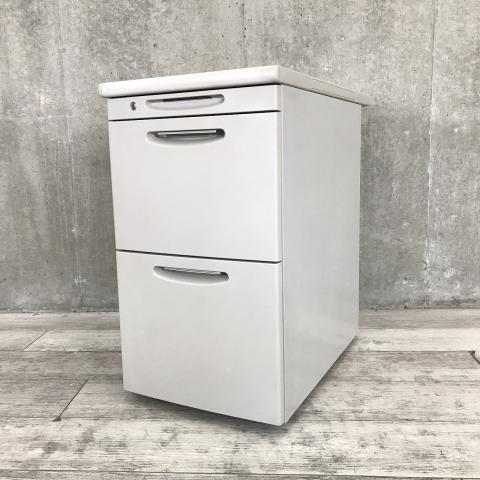 【中古】SD  オカムラ（okamura） 脇机3段