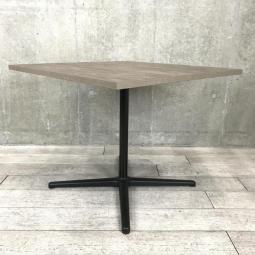【リフレッシュスペースにオススメ！】■イトーキ製　ノットワーク （knot Work）　四角テーブル　カフェ・ミーテイングテーブル　W900mm　■木目ダーク