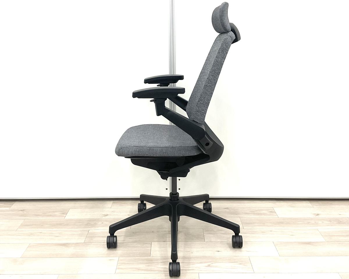 中古】ノート イトーキ/ITOKI 肘付ハイバックチェア 587590 - 中古