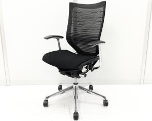 【カスタム品】オカムラ　バロン　ブラック　デザインアーム　ハイバック 　シルバーフレーム　　グラデーションサポートメッシュ