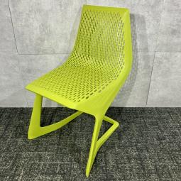 ★超希少なPLANK製デザイナーズ家具が入荷！　【MYTO（ミュト）チェア】　2脚入荷　色違いでの導入もお勧め　会議用・ミーティング用に　他と違いを出せます！　福岡　中古家具　安い