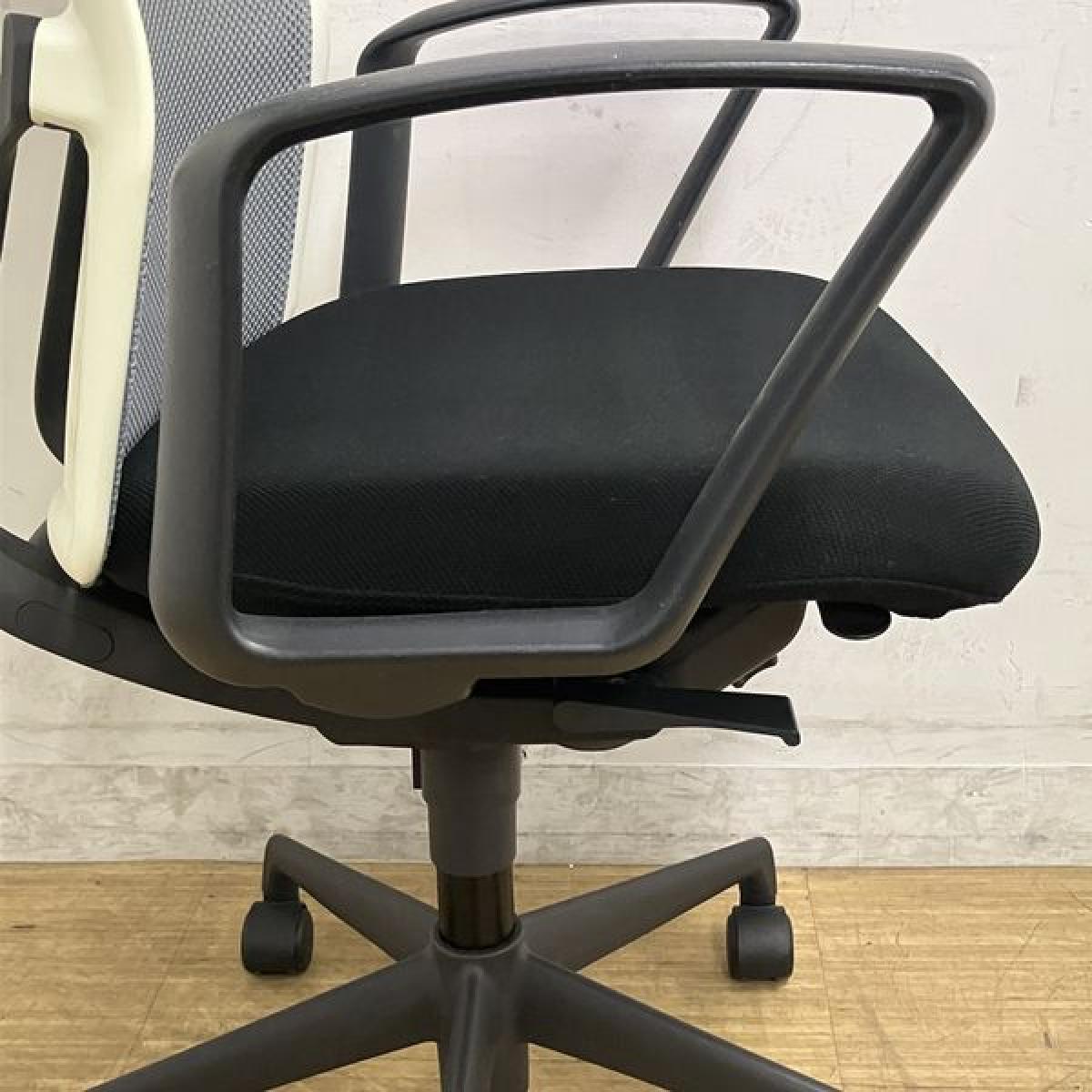 中古】アクトディアチェア ウチダ/UCHIDA 肘付ハイバックチェア 587680