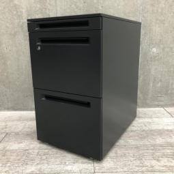 【スタイリッシュなブラックカラーがかっこいい！】◇Okamura/オカムラ　◇3段ワゴン　◇プロユニット　◇ブラック　◇シリンダー錠　◇オススメ(おすすめ) /人気/定番商品