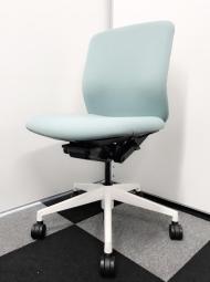 【548190】明るいカラーが特徴！執務室、応接室や休憩室にもおすすめ！内田洋行　クレネ　ブルー　オフィスバスターズ　水戸サテライト　大子町　北茨城市　高萩市　日立市　常陸太田市　常陸大宮市　那珂市　東海村　ひたちなか市　城里町 水戸市　笠間市　茨城町　大洗町　小美玉市