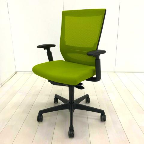 【中古】エスクードメッシュ C498ZS FHB6 オカムラ（okamura） 肘付ハイバックチェア