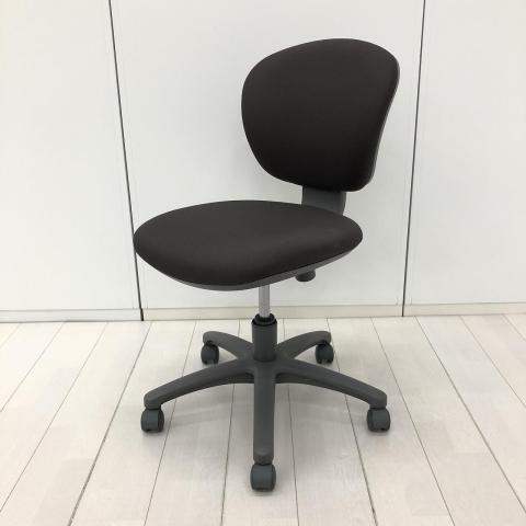 【中古】レグノチェア2 CRS-G218F4HSNC4 コクヨ（KOKUYO） 肘無ローバックチェア