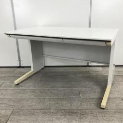 【訳アリ品】【人気！ホワイト天板の平デスク！定番W1200㎜サイズ！起業・移転・増員にもオススメ！】■コクヨ(KOKUYO)製　iSシリーズ　平机　(W1200×D700×H720)　■ホワイト　■引き出し付 #名古屋#愛知#三重#豊田