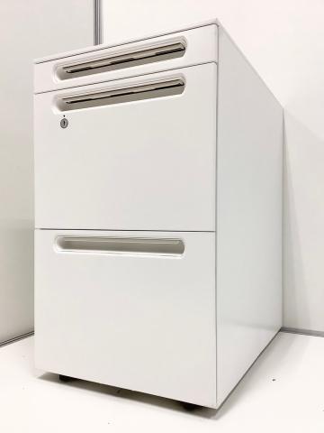 【中古】その他シリーズ  クロガネ ワゴン3段