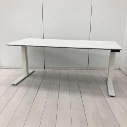 【4/28(火)入荷予定の商品となります！】【座るも、立つも、ワンタッチ！電動昇降デスク！】■内田洋行（UCHIDA）製　オペルナ（OPERNA）シリーズ　電動昇降デスク　平机　W1550㎜　■昇降範囲:H650～1250mm　■ホワイト