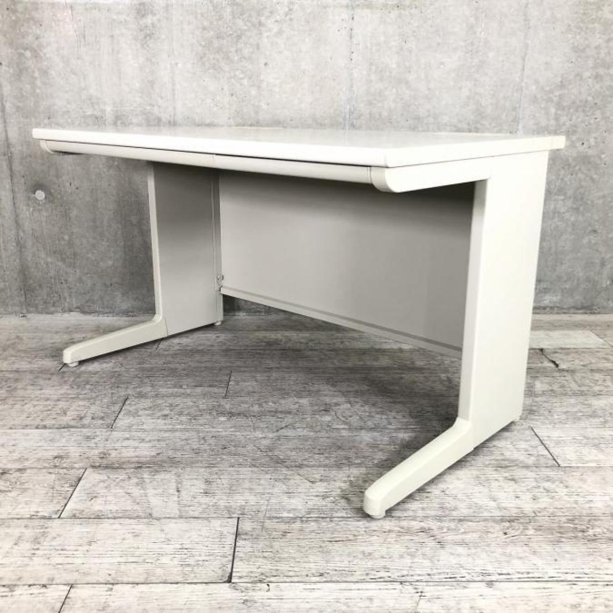 【定価約5万円】【オフィスで人気な幅1200㎜サイズの平机入荷！】　■ナイキ製　■W1200D700H700　■ニューグレー　■天板引き出し付
                        その他シリーズ
                                    中古
            