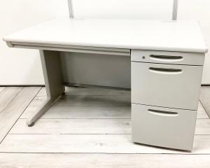 西】～信頼のオカムラ品質。使いやすさを追求した定番デスク～【オカムラ】【SD-V】【片袖机】【ニューグレー】【デスク】【机】【収納】【格安】【安い】【メーカー】【レイアウト変更】【模様替え】【福岡オフィス家具】【福岡中古家具】【中古事務什器】