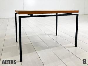 B)ACTUS/アクタス　FUR SIDE TABLE / ファーサイドテーブル 　北欧　ビーチ材