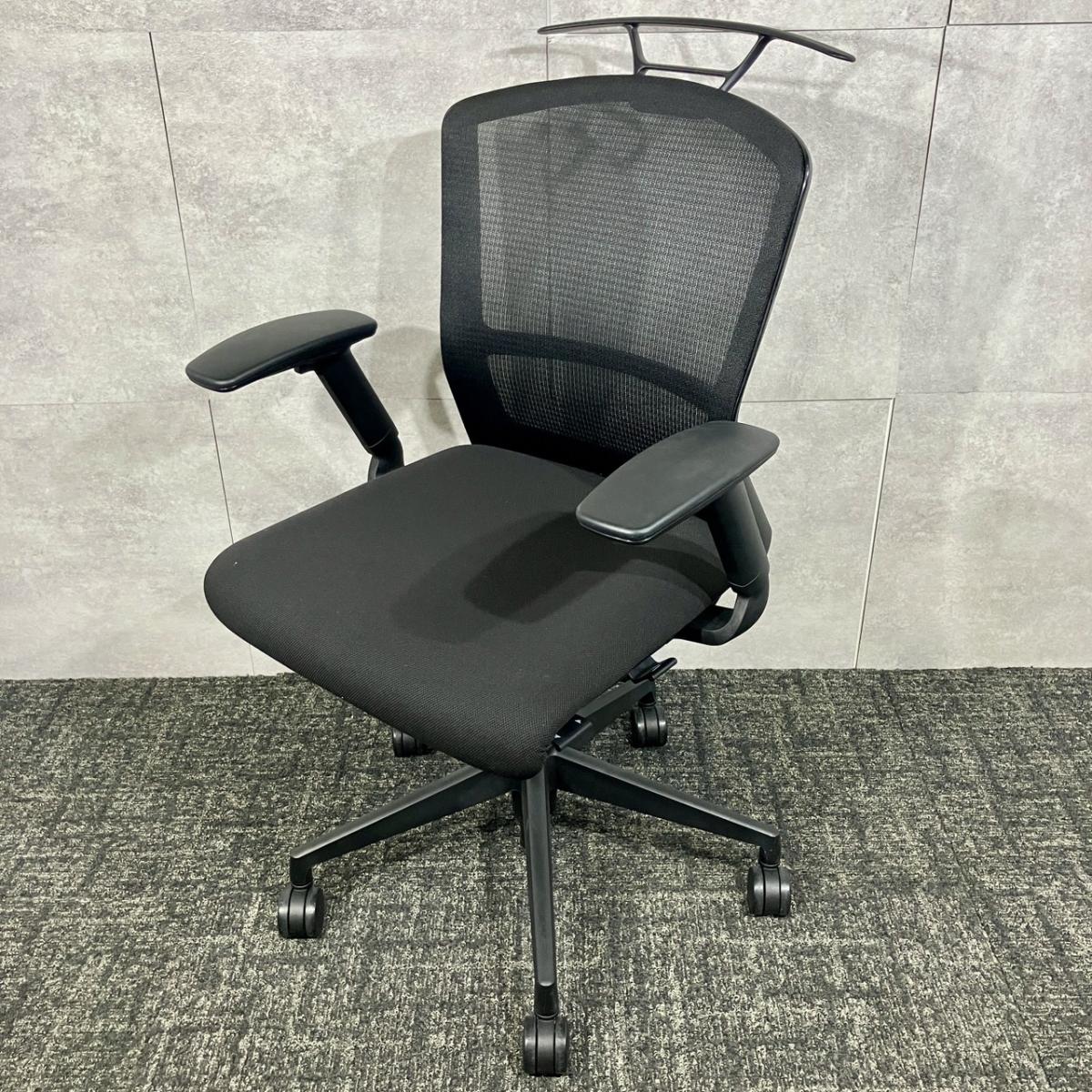 【人気のブラック・肘付きチェアが入荷！】◆ウチダ/エルフィ　メッシュ　コートハンガー
                        エルフィ
                                    中古
            