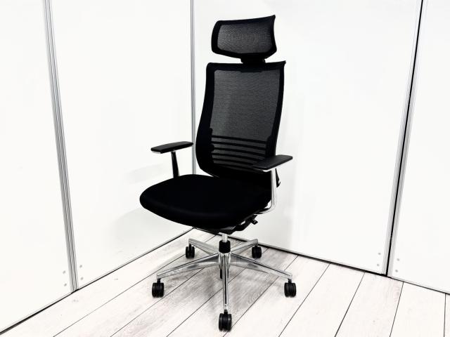 【中古】ベゼル アルミポリッシュ  コクヨ（KOKUYO） 肘付ハイバックチェア