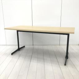 5/1入荷【空間を問わず使える万能テーブル！】■（株）オーツー製　クオン（ QUON）　ワークテーブル　ミーティングテーブル　W1600㎜　■天板：木目ナチュラル / T字脚：ブラック【AD】