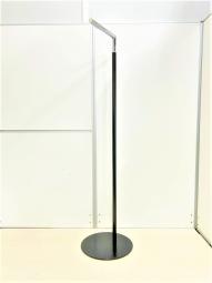 スペースを取らないポールタイプです！
■コクヨ/CHB-80DN/ブラック×シルバー