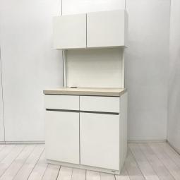 【収納力はしっかり、見た目はすっきり！実用性とデザイン性を両立したキッチン収納！】■オカムラ(okamura)製　キッチンキャビネット／吊戸棚　■W900×D520×H1790㎜　■コンセントユニット付　■ホワイト