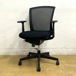 コクヨ　バリシア　ブラック　固定肘　カジュアルなメッシュチェア　メーカー品をお安く購入したい方におすすめ【愛知・名古屋・豊田・静岡・浜松】