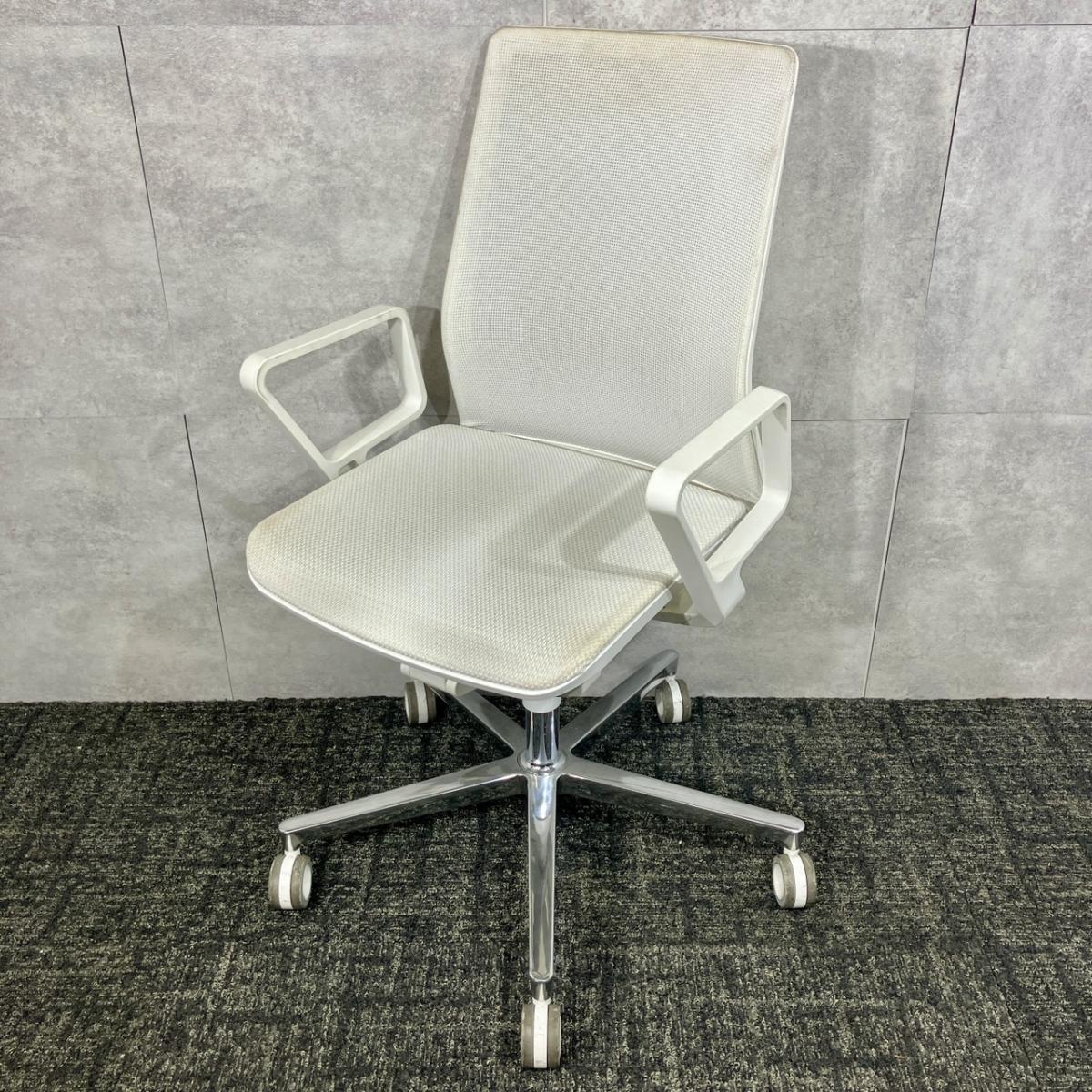 中古】ファブレ メッシュ コクヨ/KOKUYO 肘付ハイバックチェア 588212