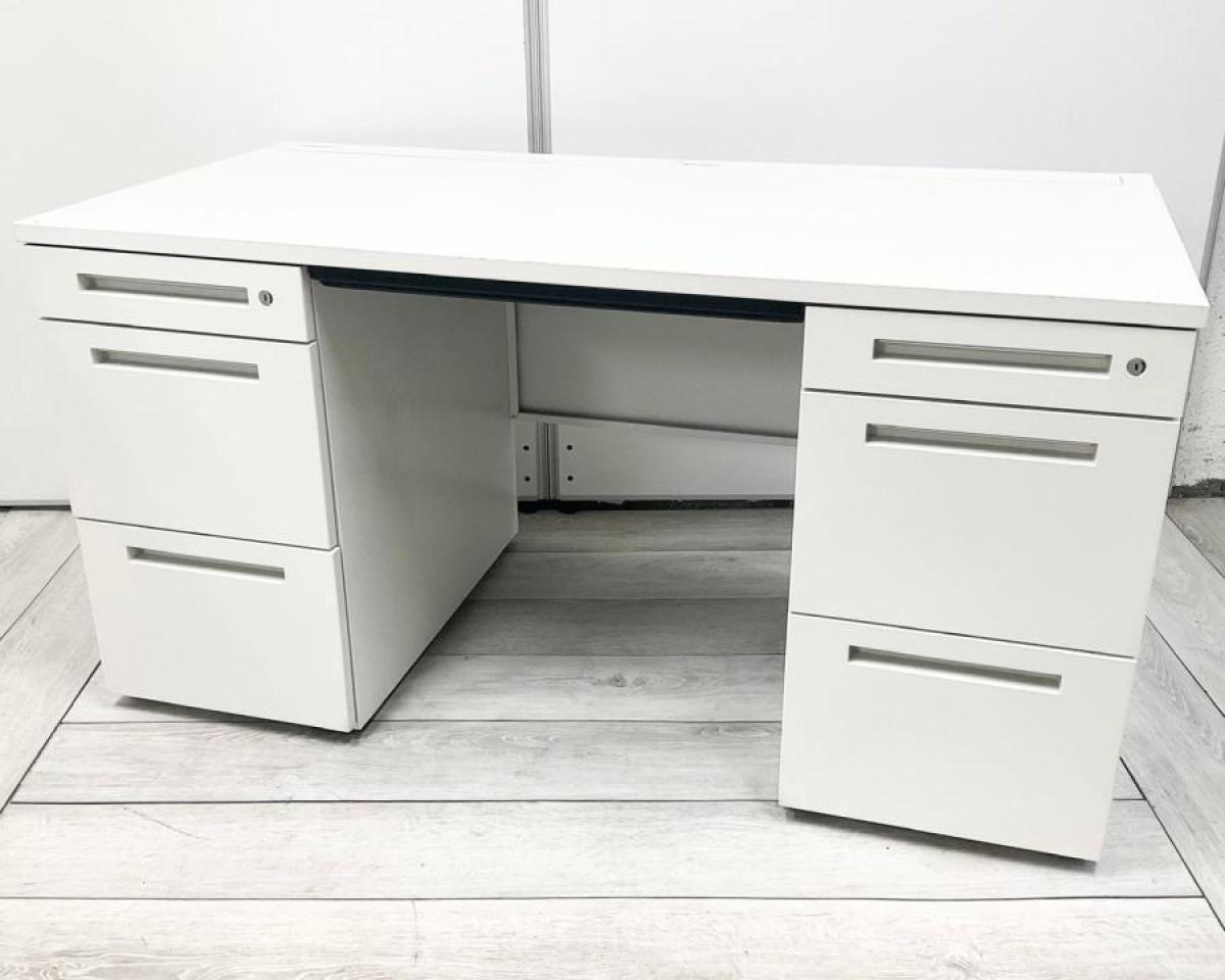 【外部倉庫在庫品】【大量入荷品】両袖デスク 3段引き出し ラッチ付き ・ITOKI／イトーキ　・CZR ※横浜本店撮影画像※【AO】
                        CZRデスク
                                    中古
            