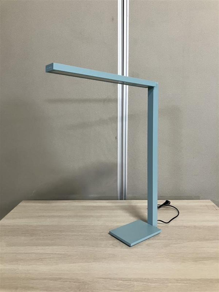 オカムラ　リニエシリーズ　照明　スタンド式　#岐阜#愛知#三重#静岡#CS在庫
                        その他シリーズ
                                    中古
            