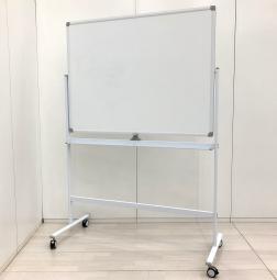 【オフィス会議の必需品！キャスター付で移動がスムーズ！】■アイリスチトセ製　スタンド式 ホワイトボード　板面：1200mm　両面タイプ　脚付　■ボードにキズ・ヘコミがあるためお安く！【IRIS CHITOSE】Whiteboard