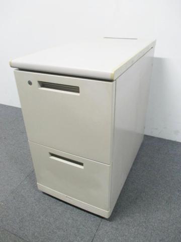 【中古】MX+  コクヨ（KOKUYO） 脇机2段