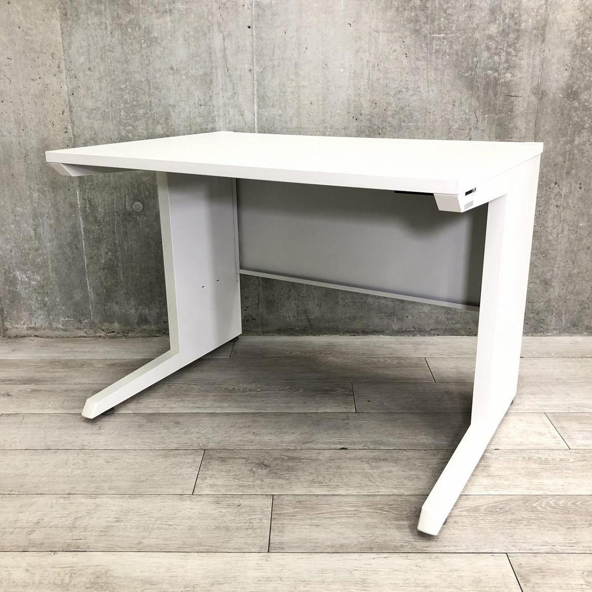 【コンパクトな幅1000㎜！人気のホワイトカラーデスク！】■イトーキ（ITOKI）　CZRシリーズ　平机　引き出し無し　W1000㎜　■ホワイト
                        CZRデスク
                                    中古
            