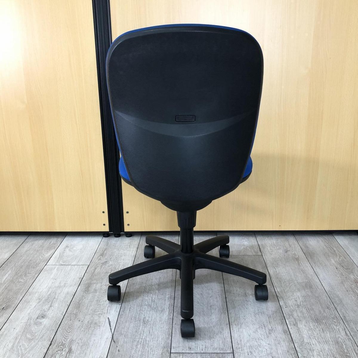 リエットチェア（Rietto）KFS-745GT-T2 N7イトーキ ITOKI 2012年製 テレワークにオススメ　デスク　オフィス 中古】リエットチェア KFS-745GT-T2 イトーキ/ITOKI 肘無ローバック