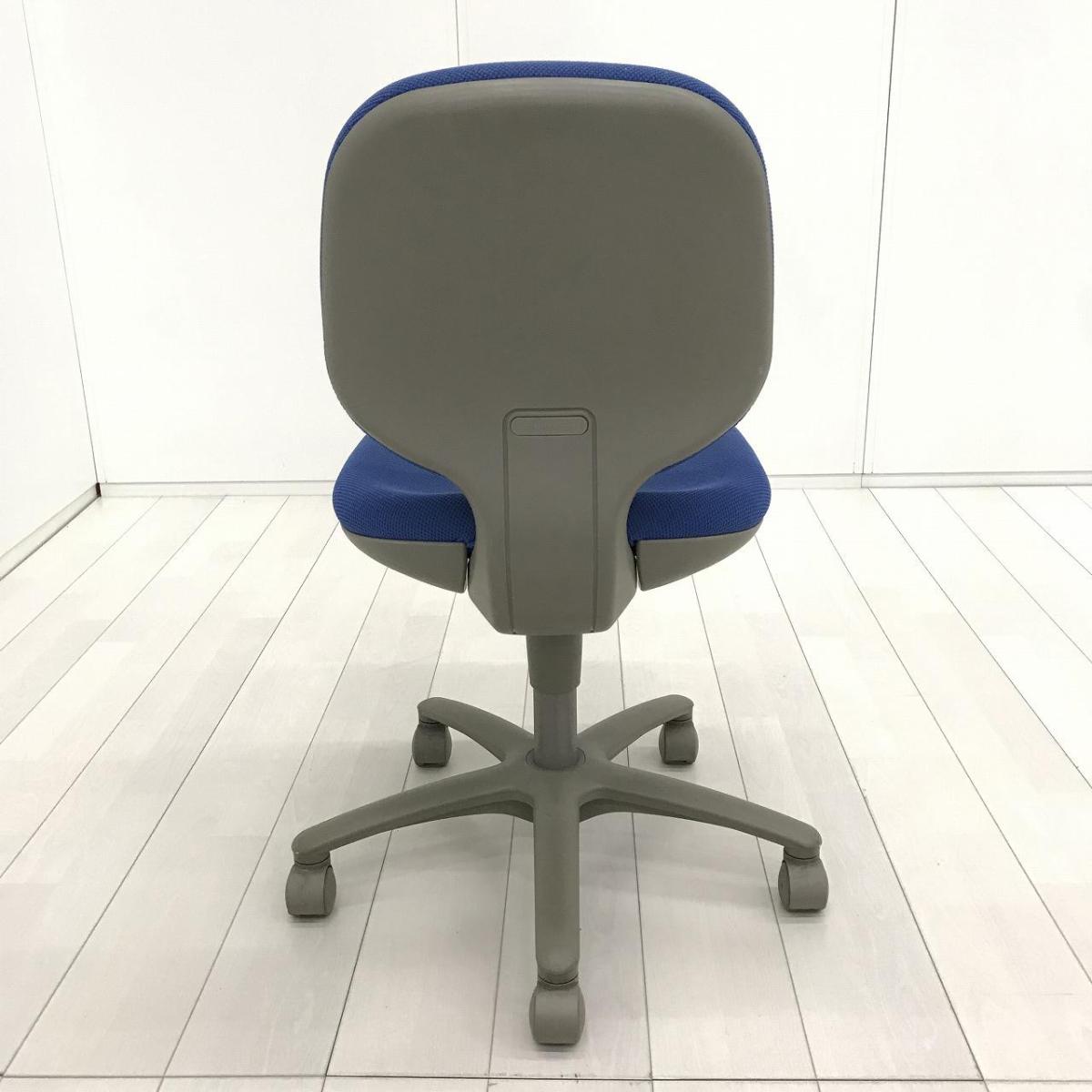 中古】SXチェア CS33GS オカムラ/okamura 肘無ローバックチェア 588355